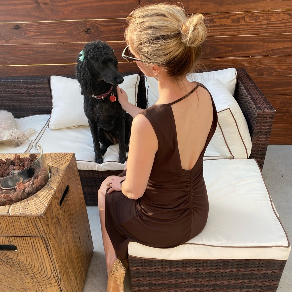 Backless cocktail dress